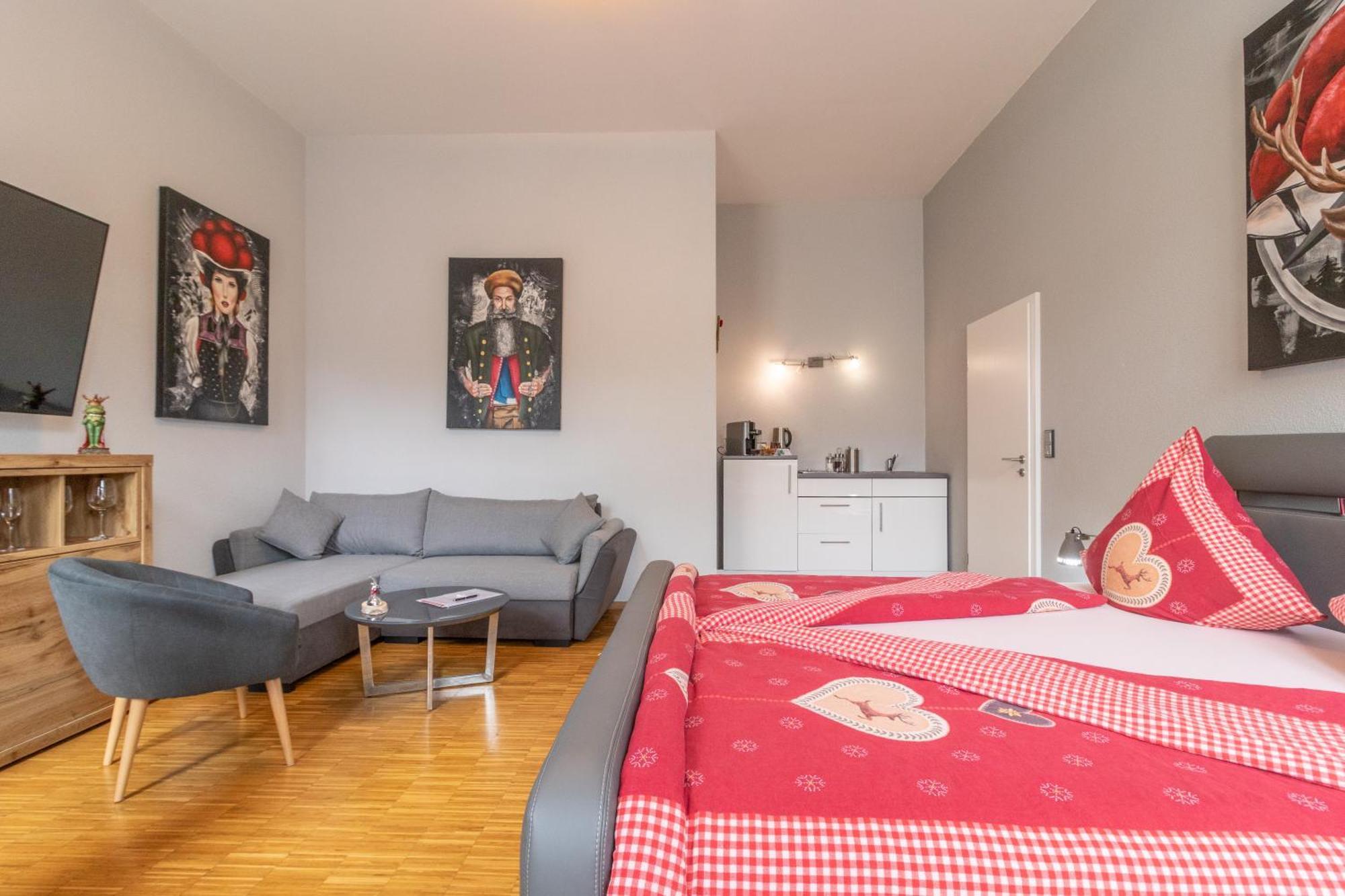 Schwarzwaldzimmer & Schwarzwald Design Apartment Rottweil Εξωτερικό φωτογραφία