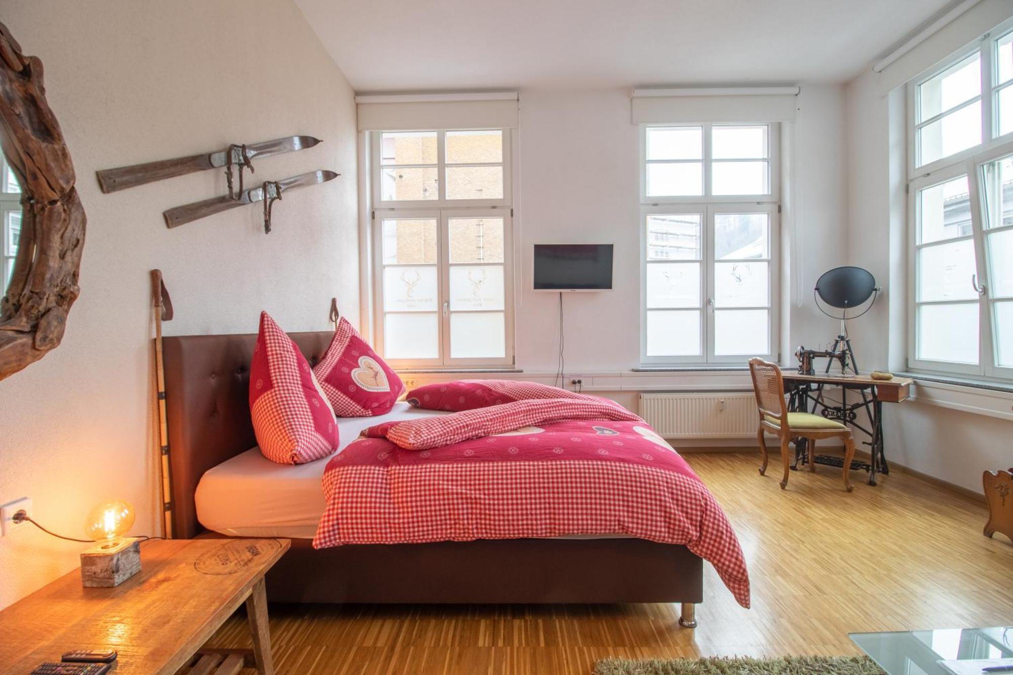 Schwarzwaldzimmer & Schwarzwald Design Apartment Rottweil Εξωτερικό φωτογραφία